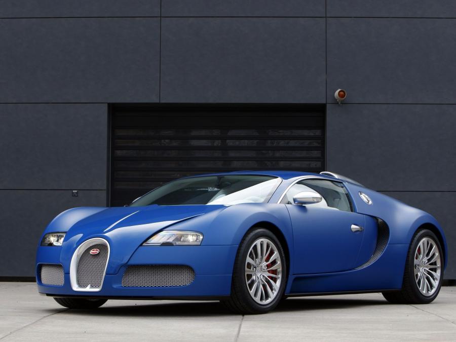  Bugatti Veyron 16.4 Bleu Centenaire 2009 года  (фото 1 из 21)